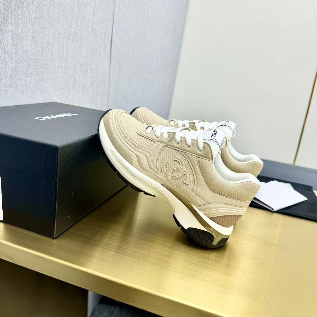 Chanel香奈儿金属休闲运动鞋 - 原单品质・多様なスタイルに対応