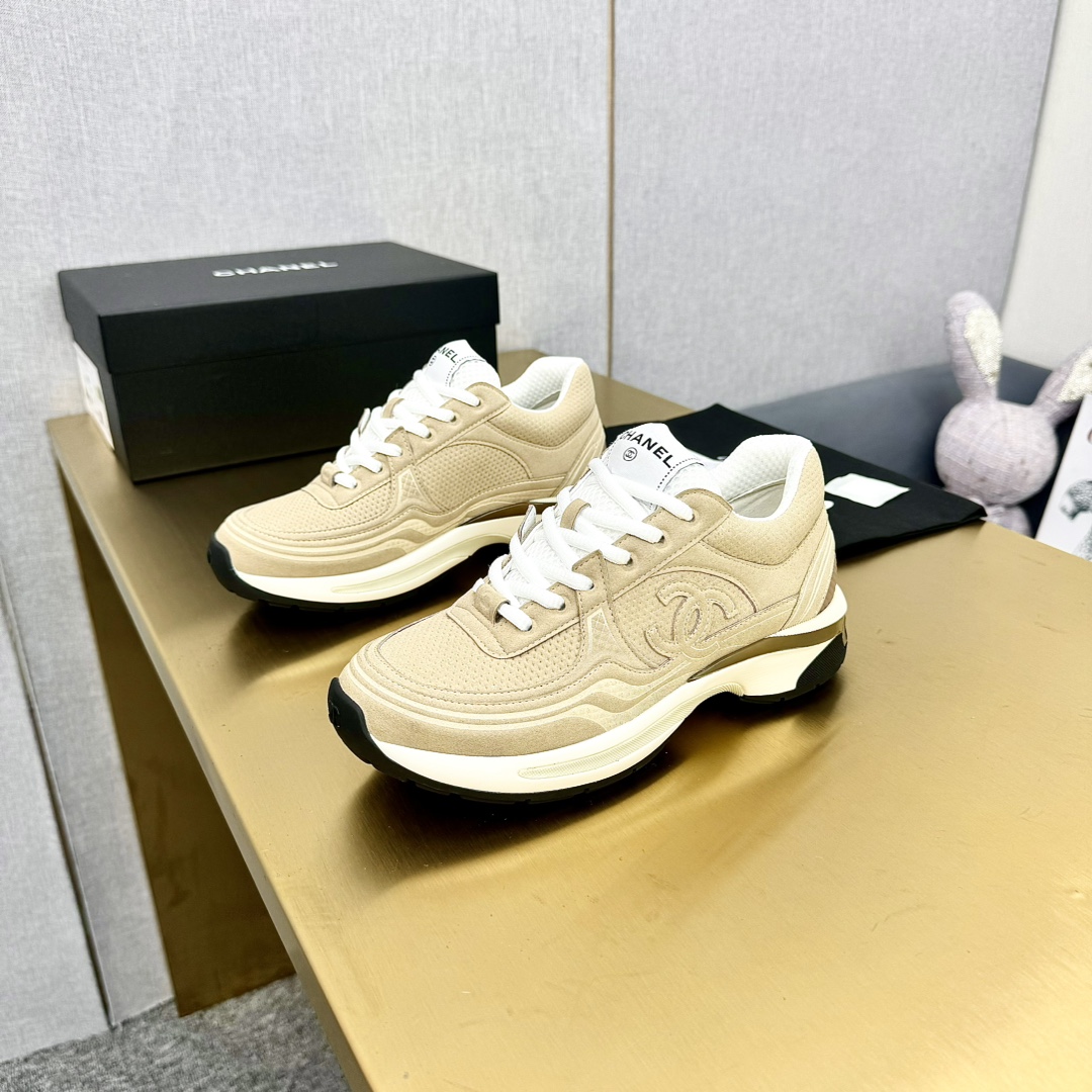 Chanel香奈儿金属休闲运动鞋 - 原单品质・多様なスタイルに対応