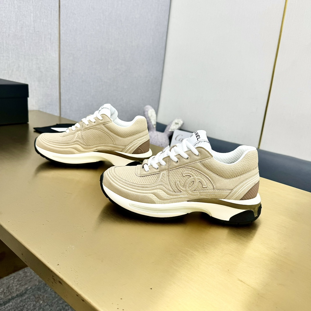 Chanel香奈儿金属休闲运动鞋 - 原单品质・多様なスタイルに対応