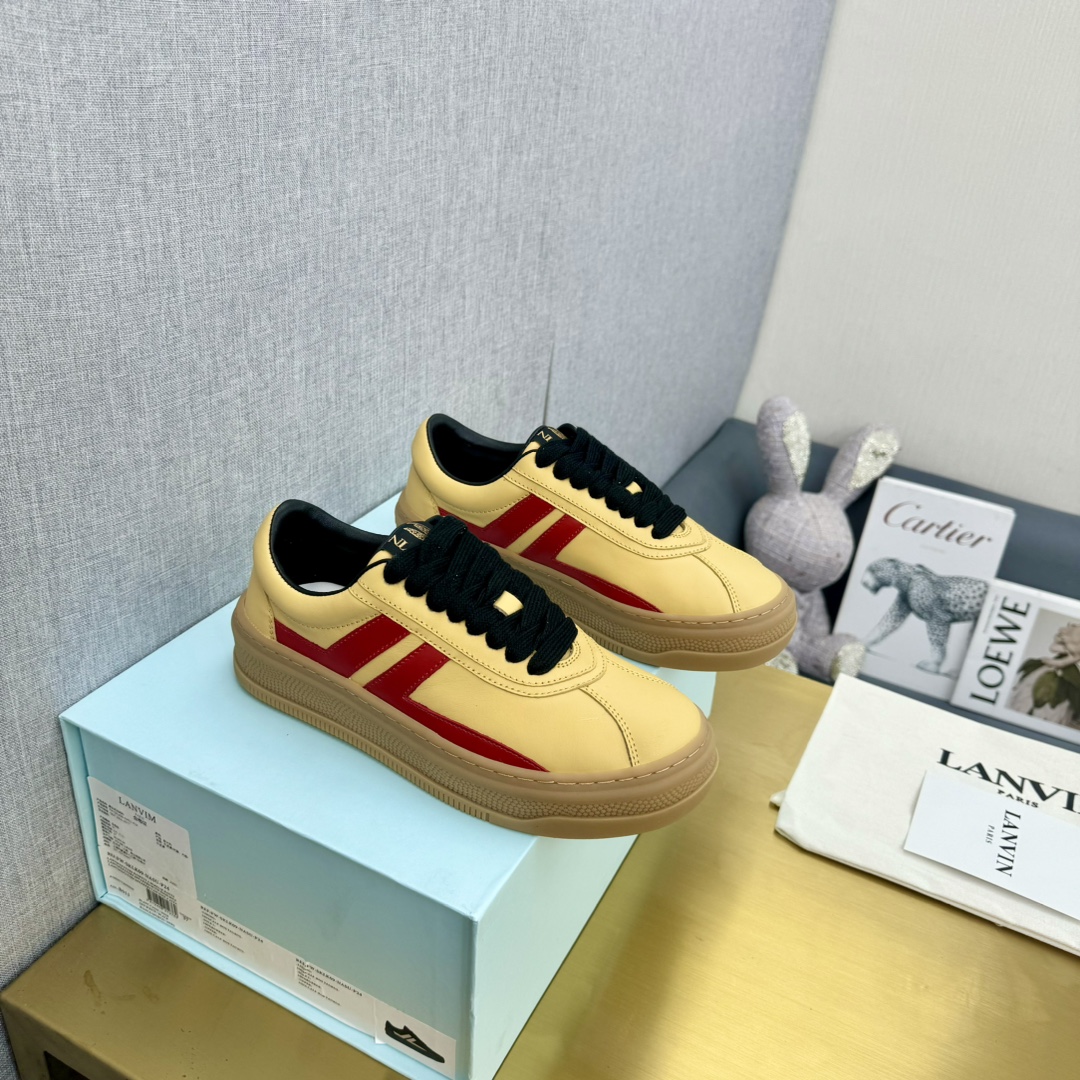 Colorful Hairs Van at Plant Priced at $650 with LANVIN LAB x FUTURE Same-sex Cash Leisure Shoes. - 图片 6