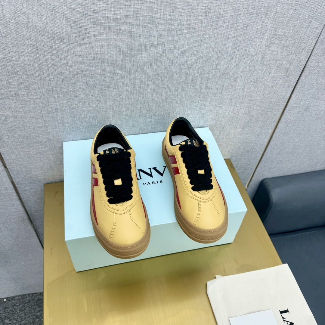 Colorful Hairs Van at Plant Priced at $650 with LANVIN LAB x FUTURE Same-sex Cash Leisure Shoes. - 图片 5
