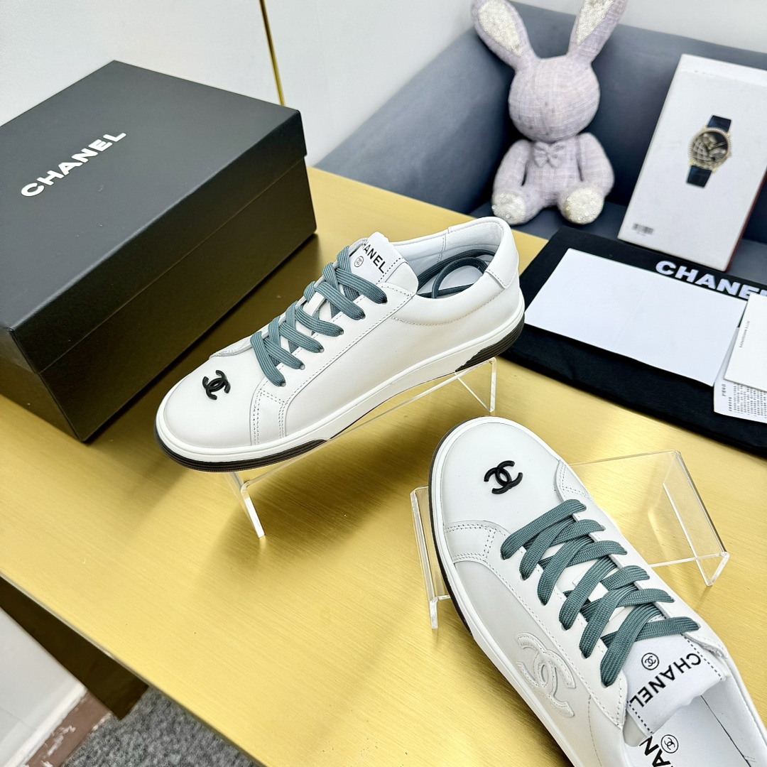Chanel香奈儿 2024年春夏版 クラシックデザインスポーツシューズ