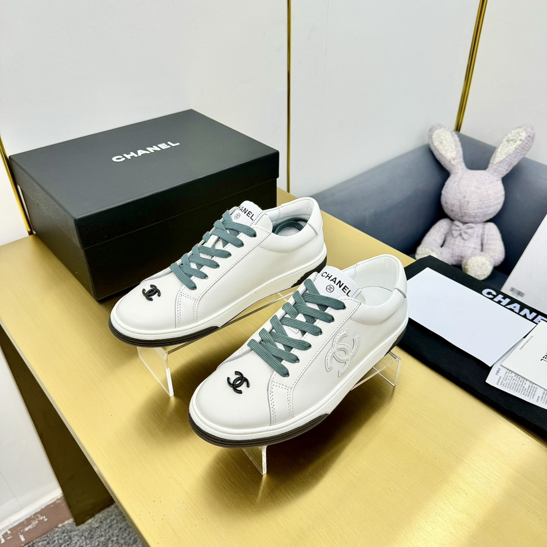 Chanel香奈儿 2024年春夏版 クラシックデザインスポーツシューズ