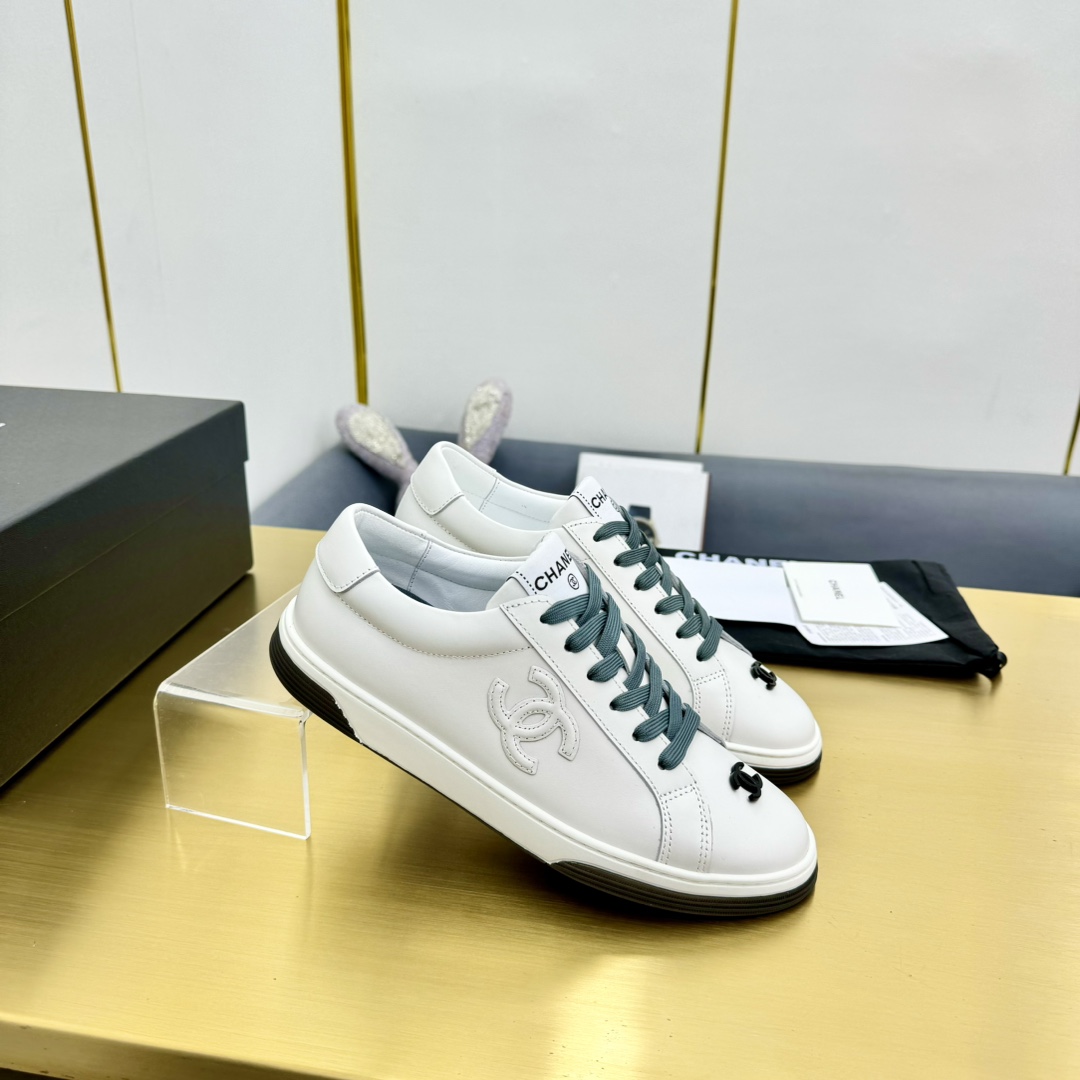 Chanel香奈儿 2024年春夏版 クラシックデザインスポーツシューズ
