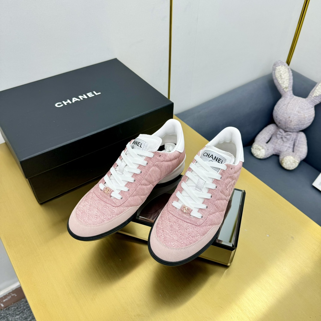 versión superior Chanel Chanel - 2024 contador modelos casuales entrenadores este diseño clásico; su