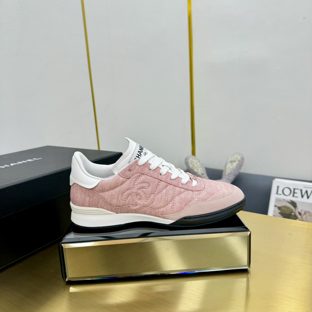 versión superior Chanel Chanel - 2024 contador modelos casuales entrenadores este diseño clásico; su