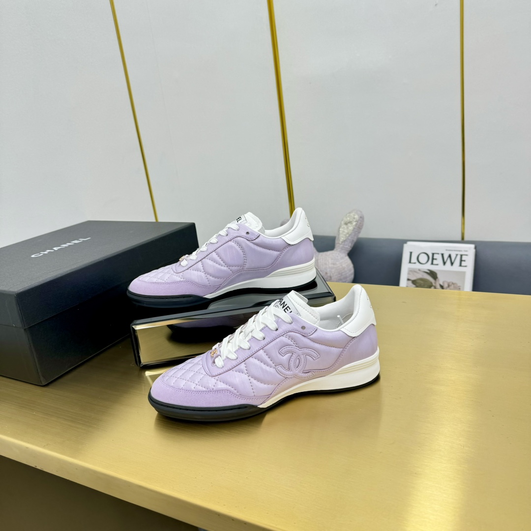 versión superior Chanel Chanel - 2024 contador modelos casuales entrenadores este diseño clásico; su