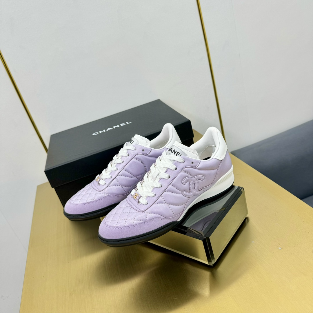 versión superior Chanel Chanel - 2024 contador modelos casuales entrenadores este diseño clásico; su