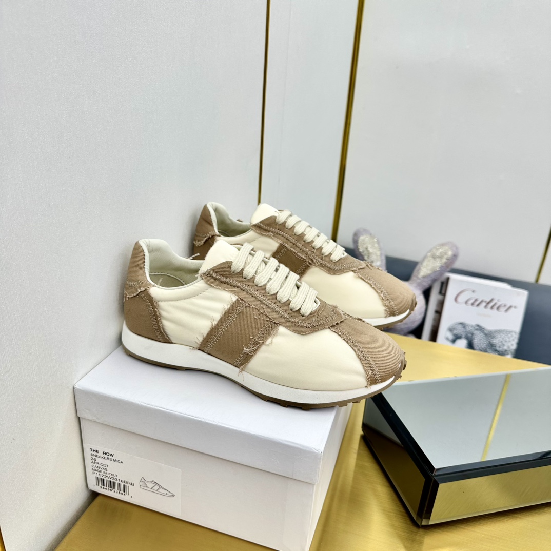 German Shoes: Stylish, Comfortable, Original Fabric, Large Base, Size 35-39, $525 - 图片 9
