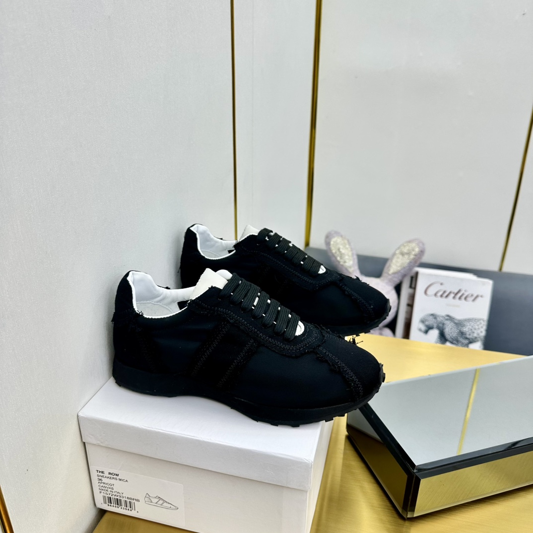 New German Shoes Offer: $525, Comfortable with Original Fabric and Large Base, Sizes 35-39 - 图片 6