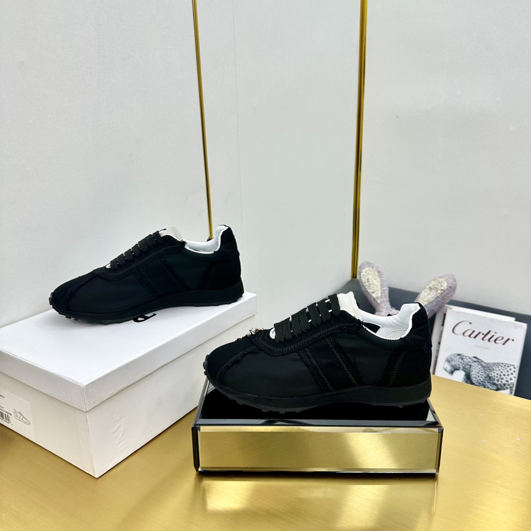 New German Shoes Offer: $525, Comfortable with Original Fabric and Large Base, Sizes 35-39 - 图片 7