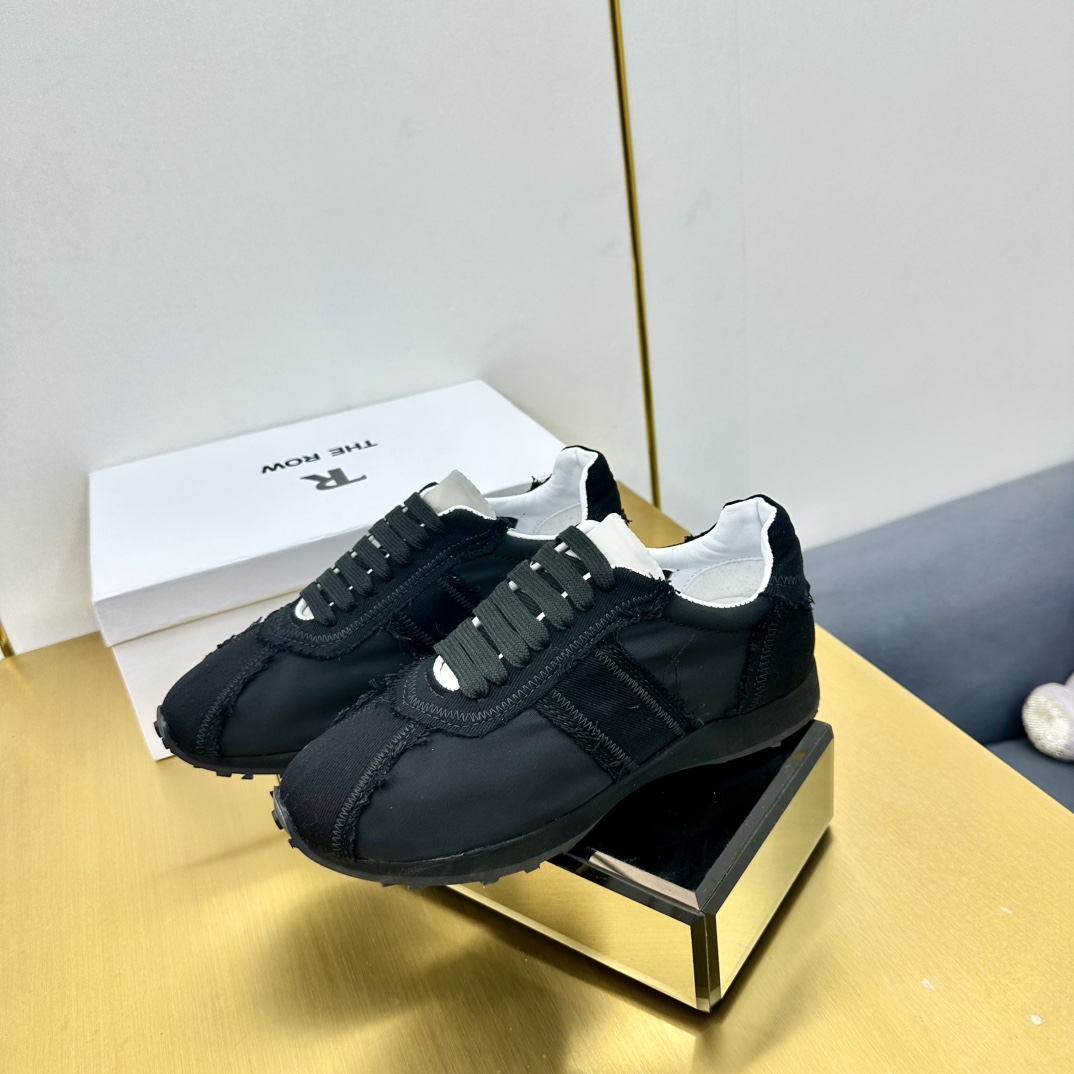 New German Shoes Offer: $525, Comfortable with Original Fabric and Large Base, Sizes 35-39 - 图片 5