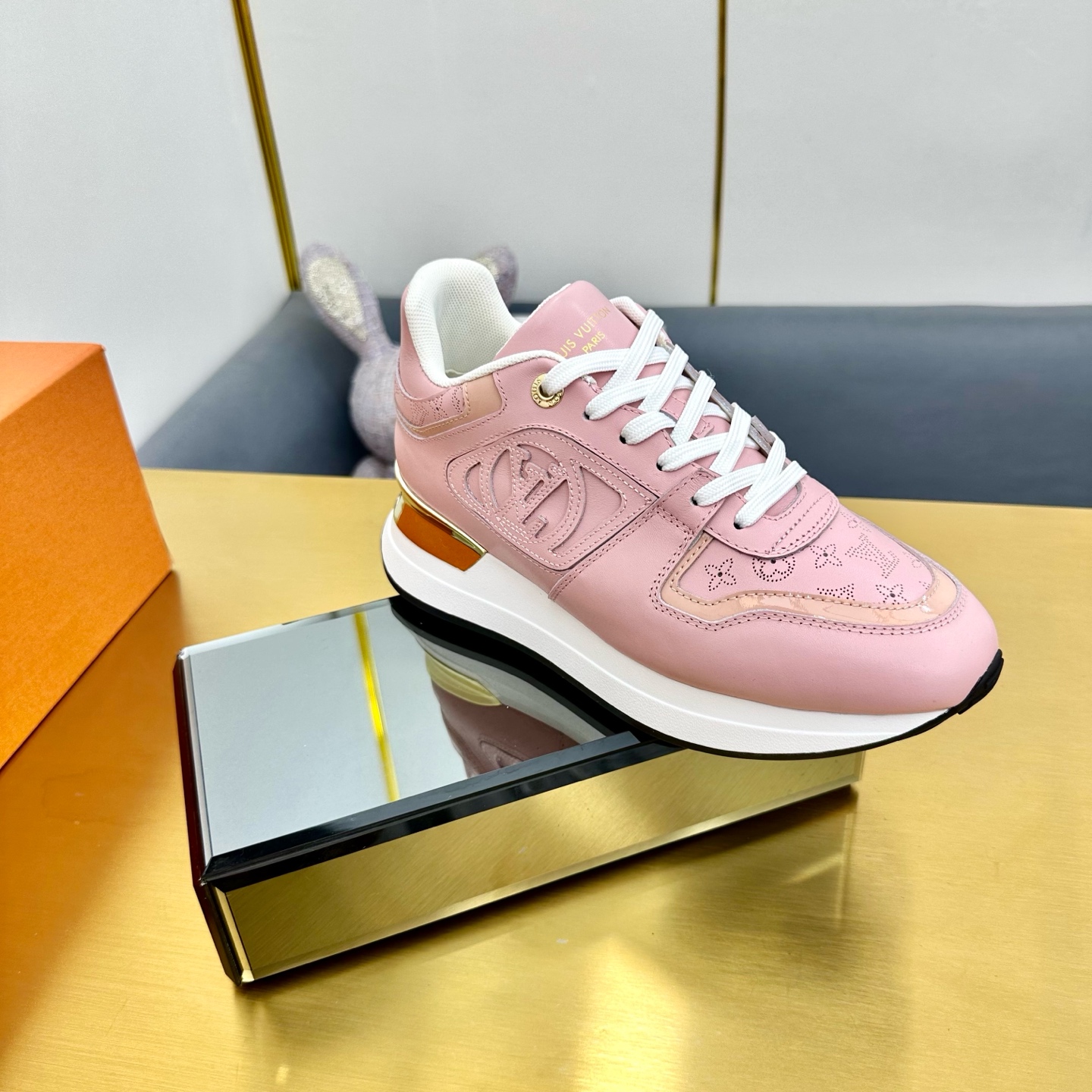 Louis Vuitton Neo Run Away Pink Leather Sneakers - Iconic Comfort 4 i1736322209912 2621 0 2