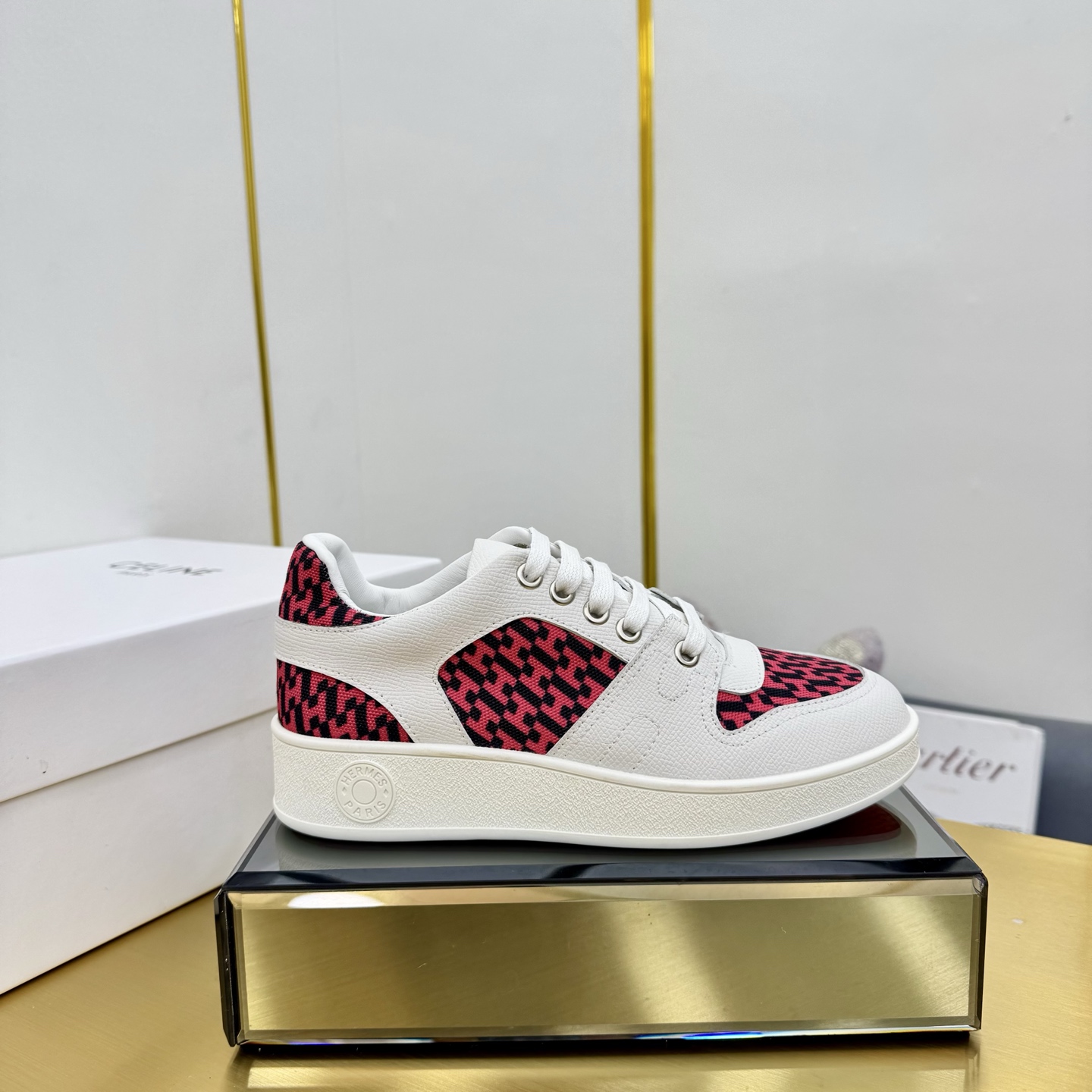 NO:240512,French direct mail HERMES/Hermes flat-soled sports and casual shoes Korean version lace-up mesh is lightweight!  !  Breathable and comfortable standard size 35/40 (41 custom made no return), casual shoes/sports shoes, hermes, hermes, sneakers19860909法国直邮HERMES/爱马仕平底时尚运动休闲鞋韩版系带网面轻便！！透气舒适标准码数35/40(41订做不退放),休闲鞋/运动鞋,hermes,hermes,sneakers,Women's Shoes