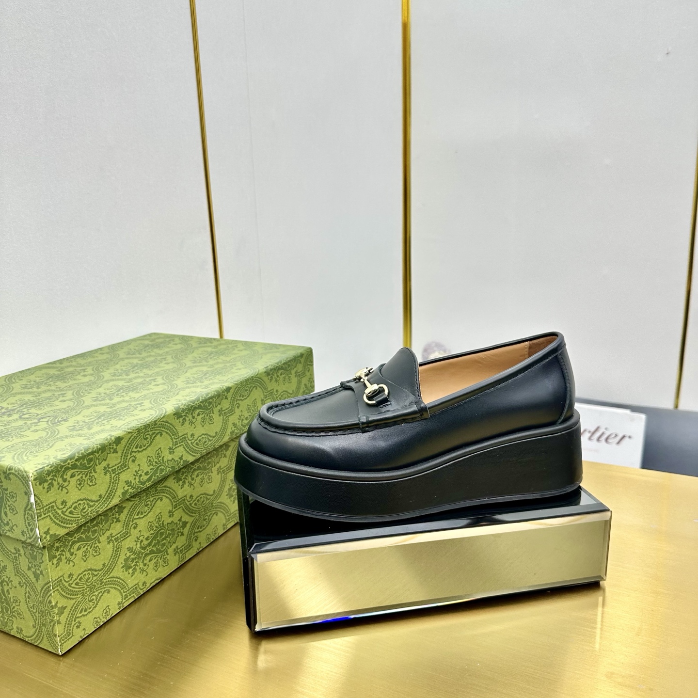 NO:245793,Gucci2025 summer new product women's waterproof platform sandals top quality, material and craftsmanship are consistent with the original version!  High-recognition design is renovated in the 