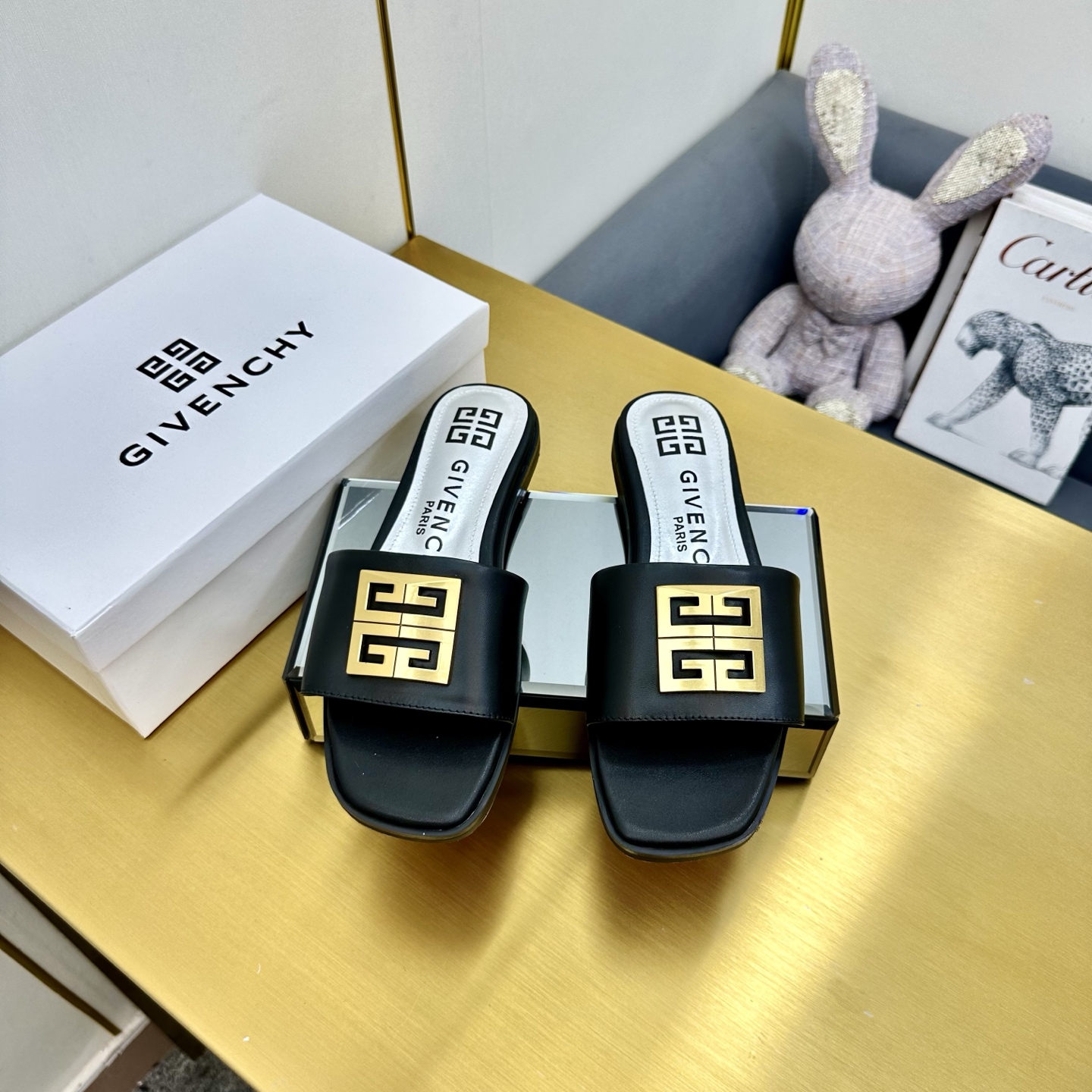 Givenchy/Zithian Toe Slippers 2025 Collection: Metal Gadgets, Top Atmosphere Sensibility, Size 35-40, Original Packaging - 图片 3
