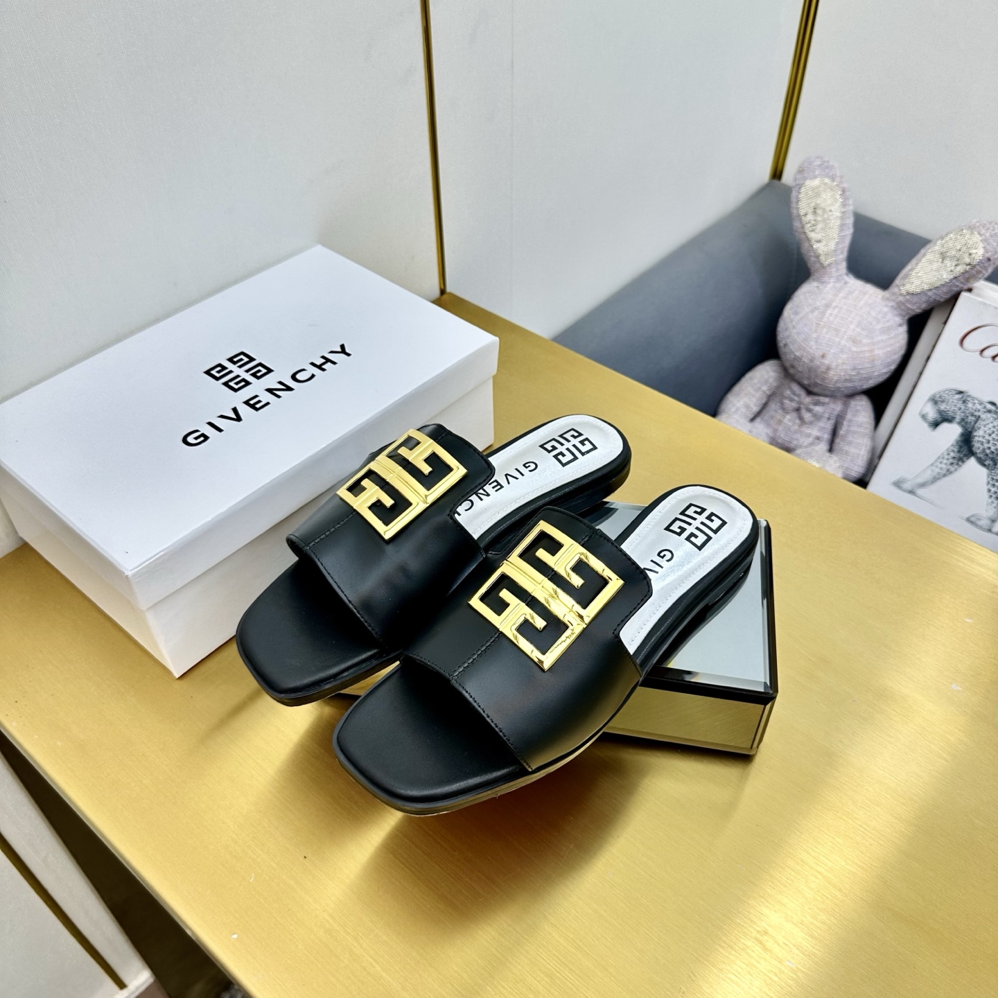 Givenchy/Zithian Toe Slippers 2025 Collection: Metal Gadgets, Senses, and Original Packaging, Sizes 35-40 (Order 41-42) - 图片 4