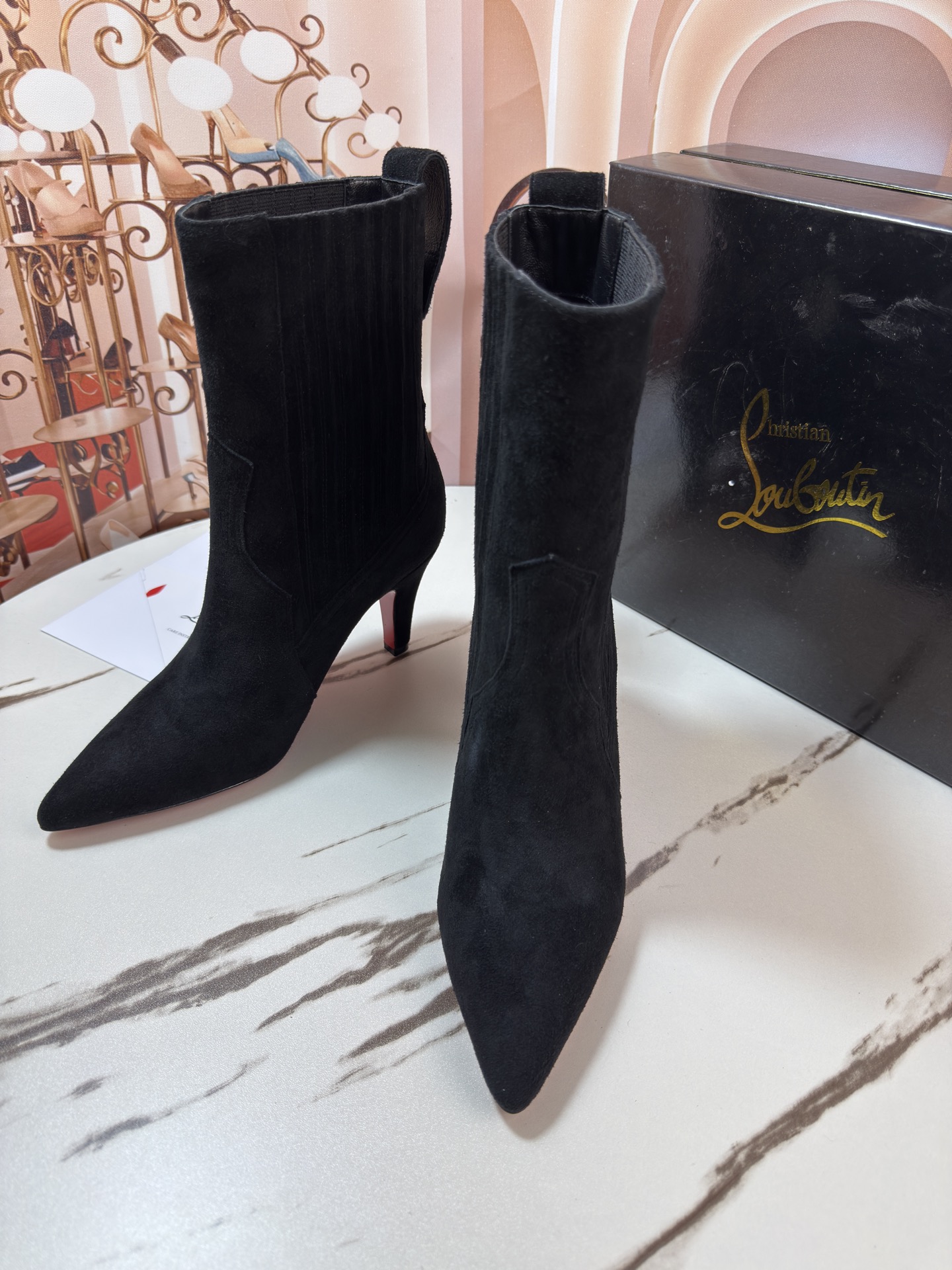 NO:679084,◣ Sheep mid-calf boots ◢ Size 34-35-36-37-38-39-40-4142 - 43 (34.35.40.41.42.43, custom-made, non-returnable) Upper sheep, Heel height 8.5CM, Classic red leather outsole, boots, christian louboutin, boots, sheep, Leather soles19860909◣ 羊猄中筒靴◢ 码数34-35-36-37-38-39-40-4142 －43（34.35.40.41.42.43订做不退换） 鞋面羊猄 跟高8.5CM 鞋底经典红色真皮大底,靴子,christian louboutin,boots,sheep,Leather soles,Women's Shoes