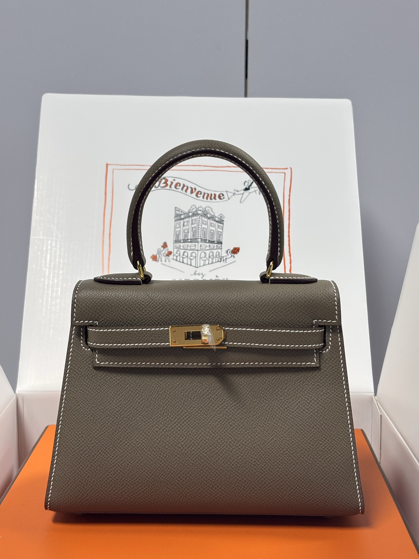 NO:894012,kelly big ears 20cm palm print elephant gray gold and silver buckle, Hermes, hermes, Hermes,19860909kelly大耳朵20cm 掌纹 大象灰金银扣,爱马仕,hermes,Hermes,,Bag