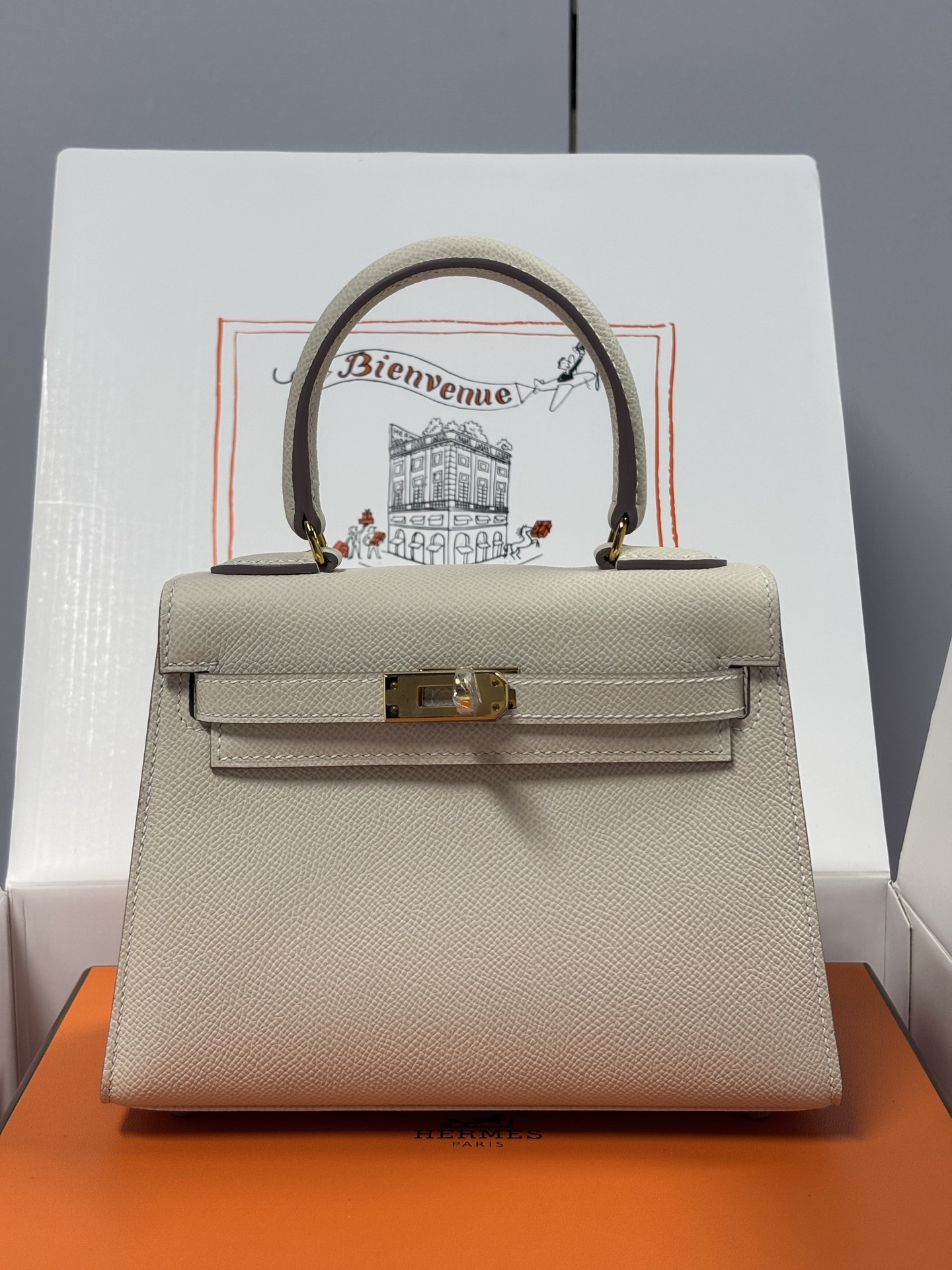 NO:894015,kelly big ears 20cm palm print milk white gold and silver buckle, Hermes, hermes, Hermes,19860909kelly大耳朵20cm 掌纹 奶白金银扣,爱马仕,hermes,Hermes,,Bag