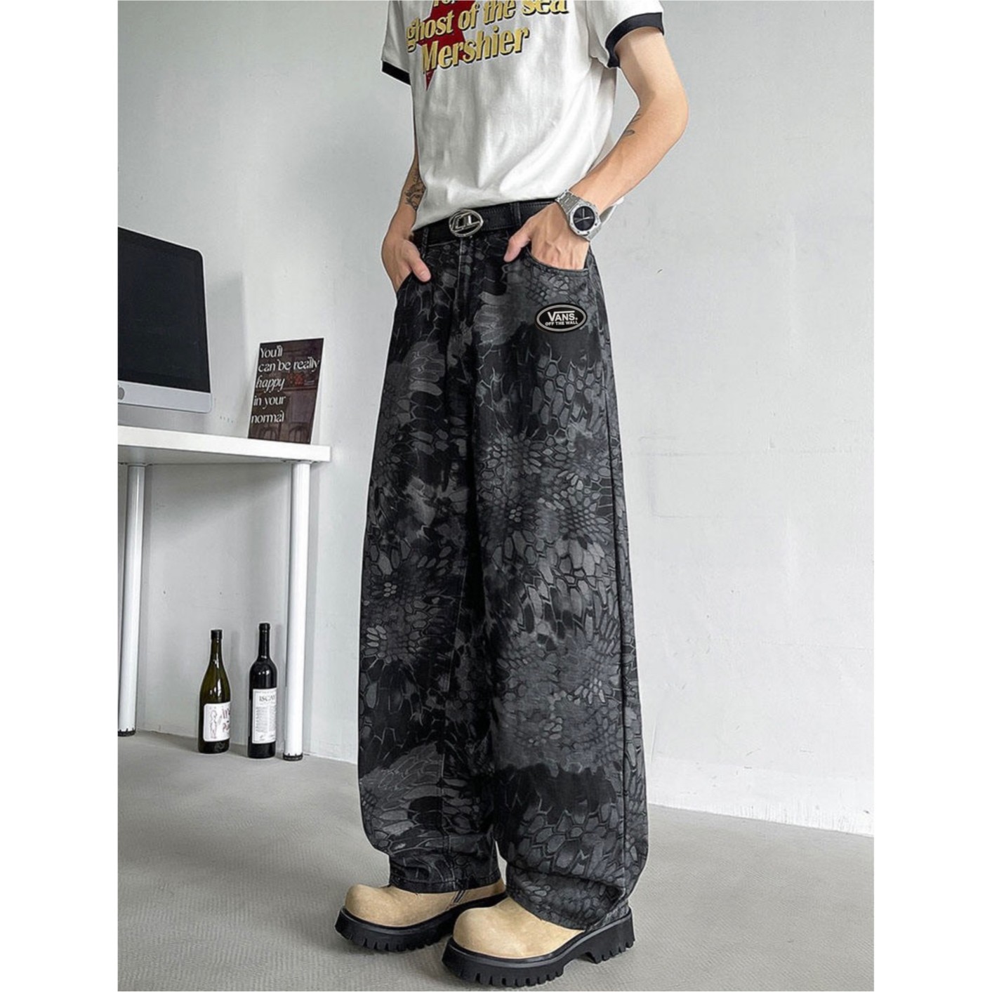 _dCA9sCYZEhdEoHQgkv1MUpcLYrNsFcQn1SLvQ0w