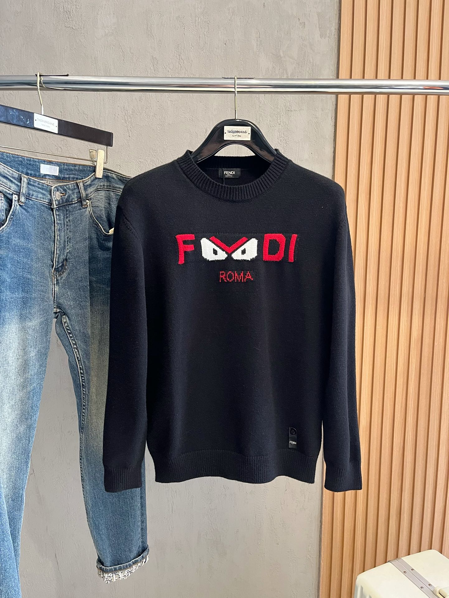 Fendi Replicas
 Clothing Sweatshirts Knitting Wool Fall/Winter Collection