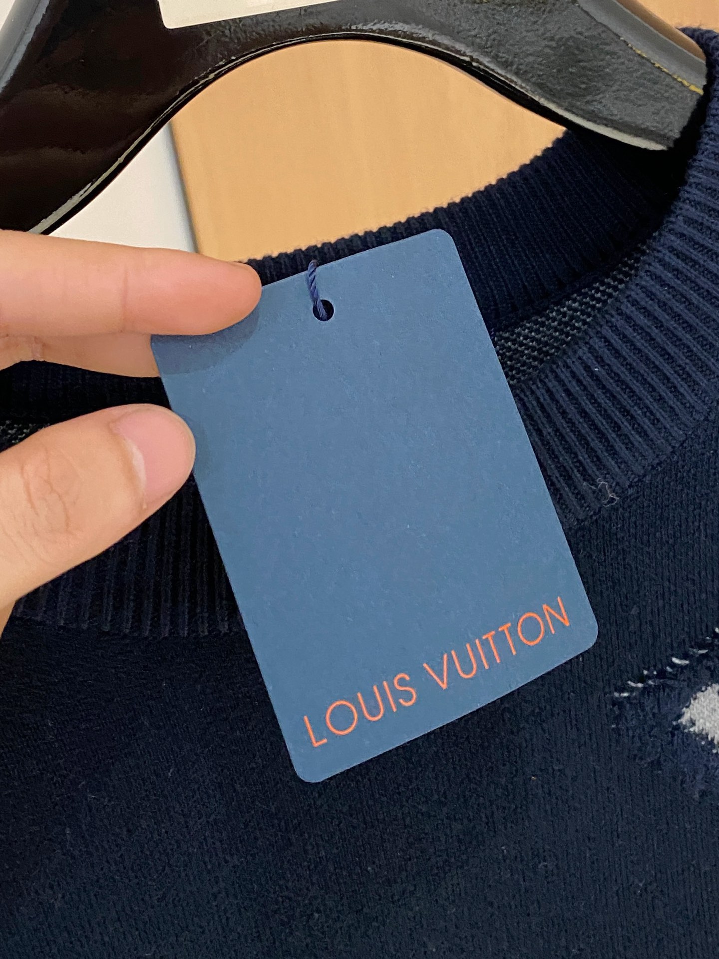 普拉达 毛衣 2025秋冬最新系列，专柜1:1顶级复刻，全品相！加厚款，潮人必备单品！懂货的老铁赶紧下手