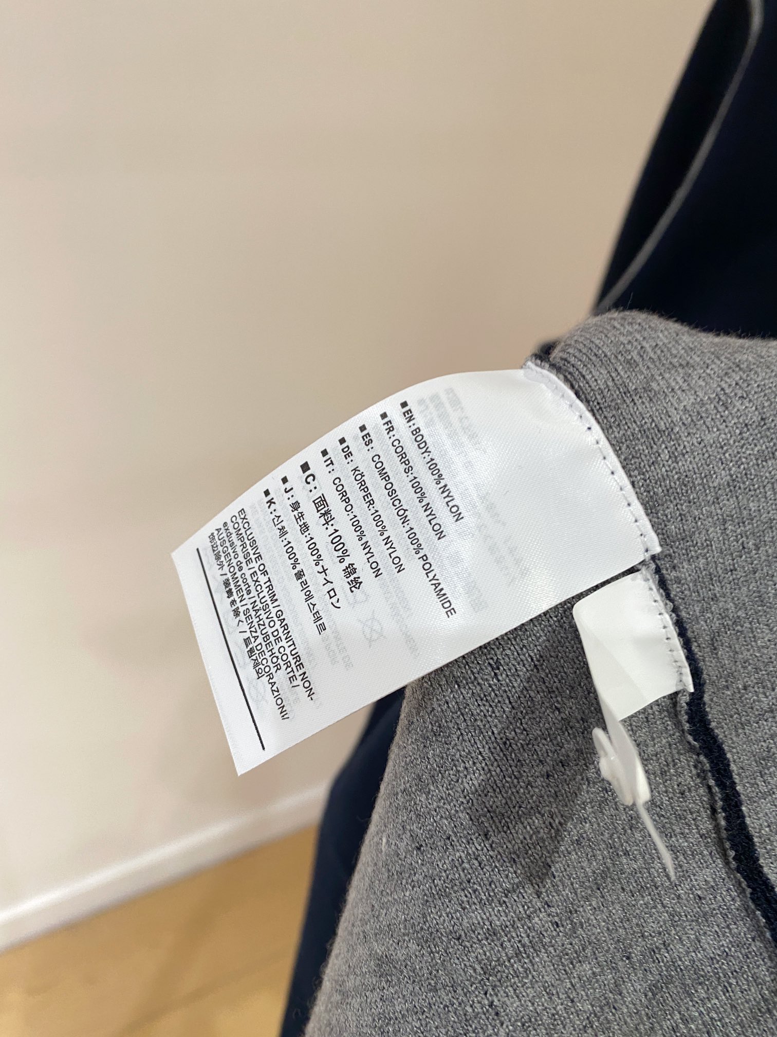 始祖鸟 毛衣 2025秋冬最新系列，专柜1:1顶级复刻，全品相！加厚款，潮人必备单品！懂货的老铁赶紧下手