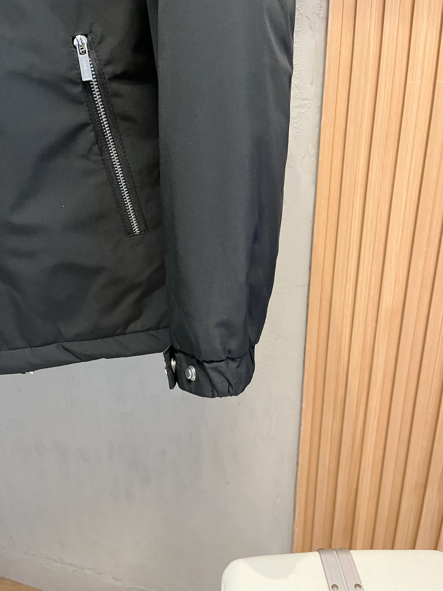 普拉达 三标齐全 2024冬季新款棉服加棉外套,秀场新品 8