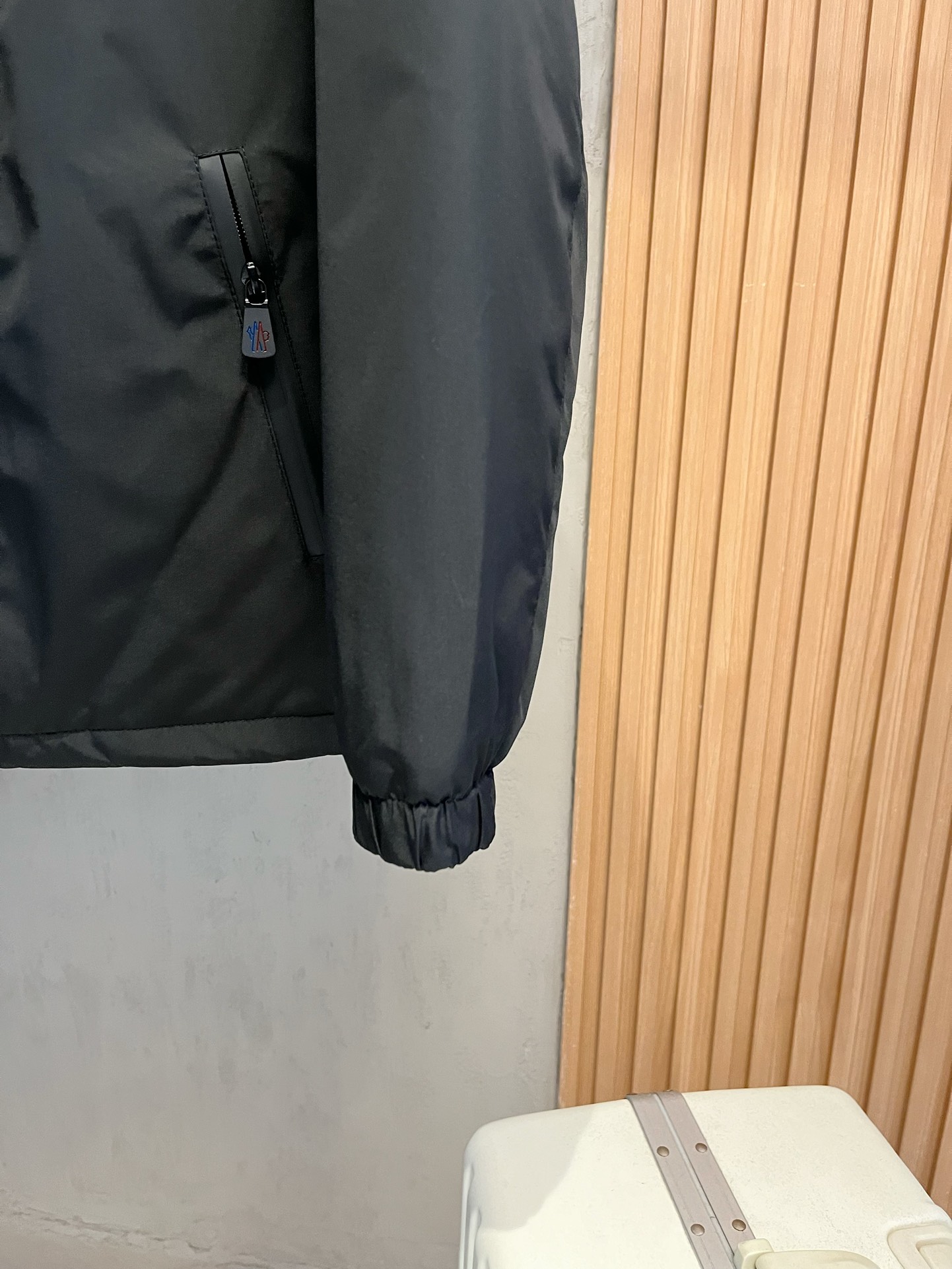 Moncler Haute Couture Haute Couture Ready-to-Wear Clothing Dress Jacket 8