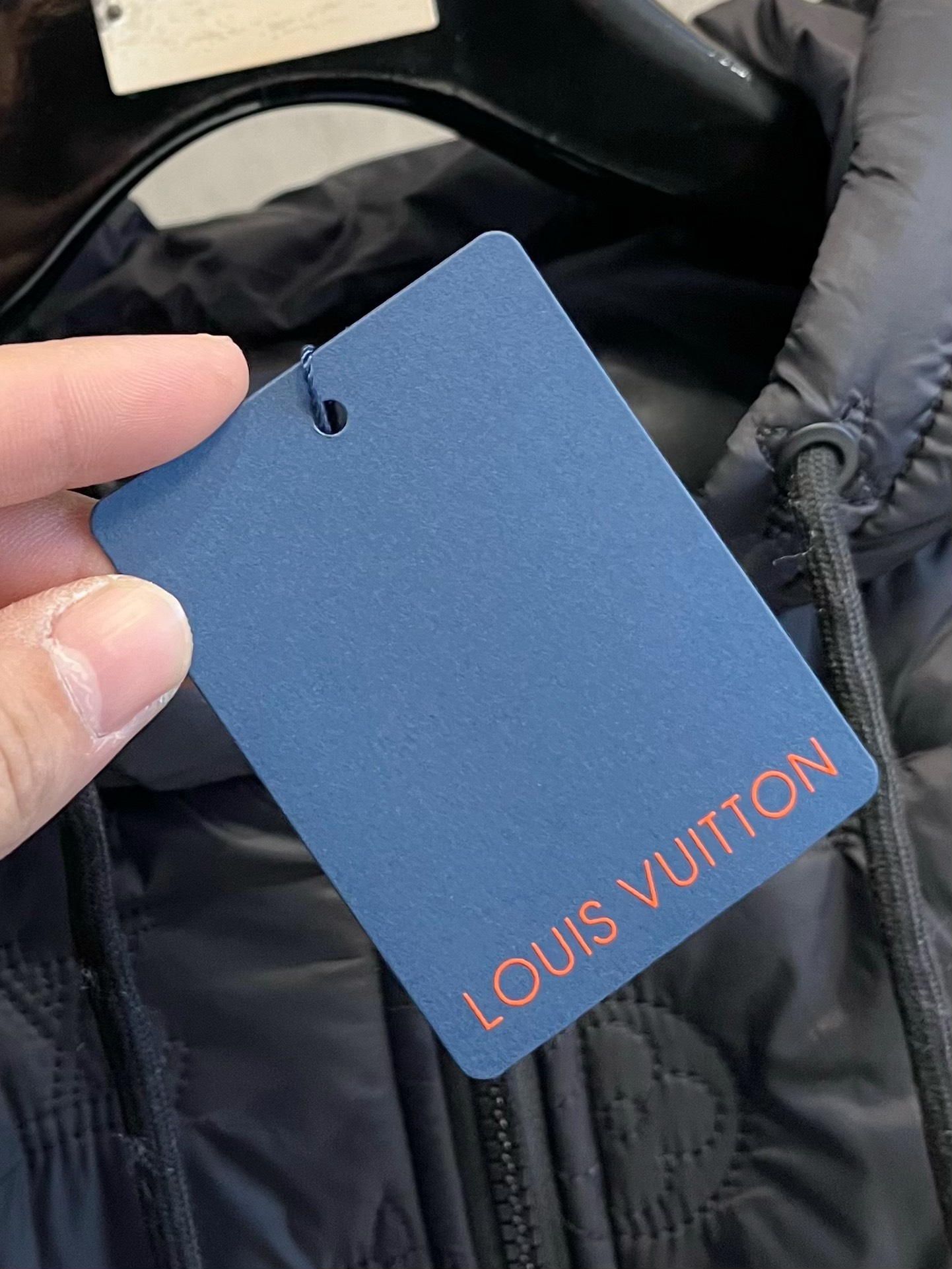 LV 三标齐全 2024冬季新款棉服加棉外套,秀场新品 4