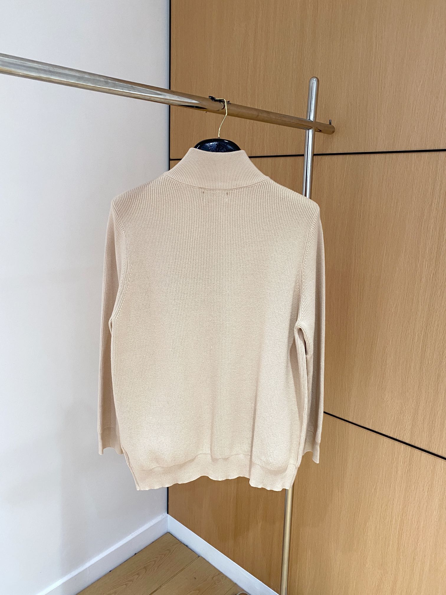 路易威登 Louis Vuitton 高定典藏名品高定成衣时装外套连衣裙衬衫T恤 #3BE233D9 9