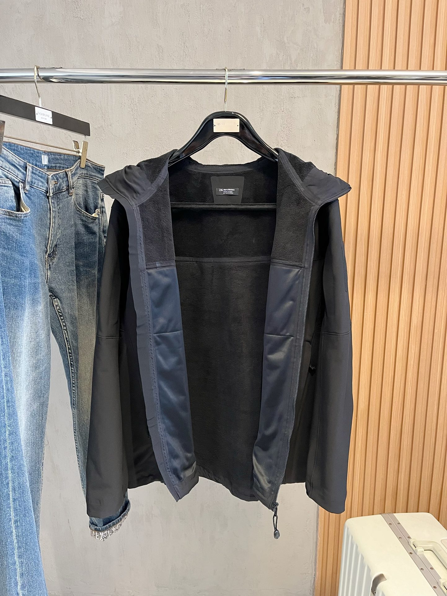新品上市   始祖鸟 家ss秋冬新款连帽加绒外套 原版1:1订制五金配件全进口原版定制 欢迎专柜对比 超