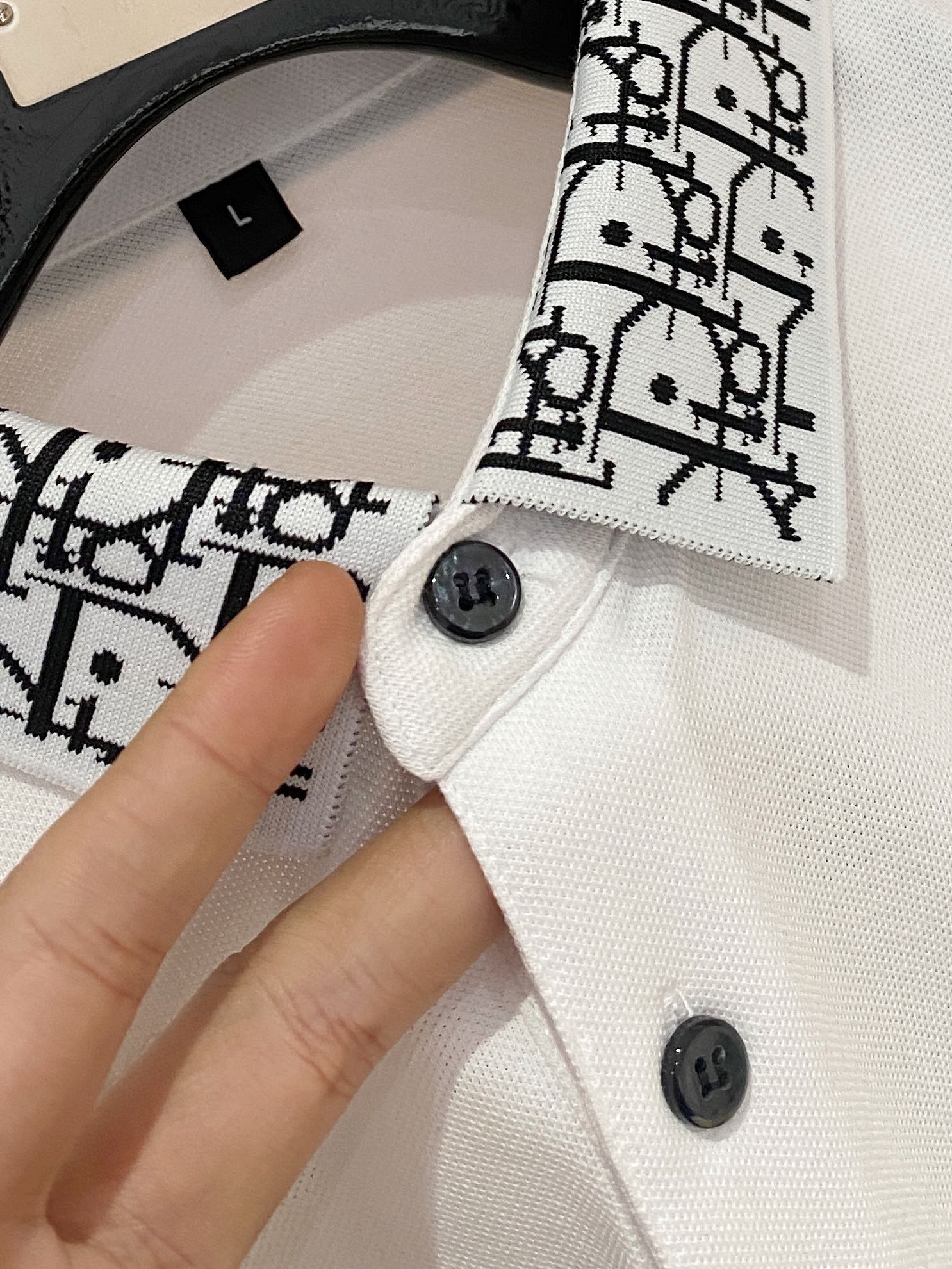   迪奥 2025ss夏季新款字母logo男士翻领Polo衫！经典商务男款，高端男装的天花板级别的商务男