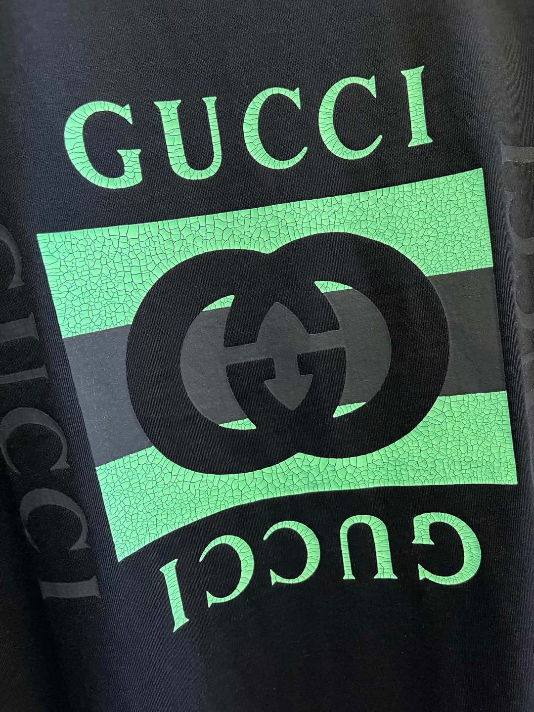  Gucci古驰  单穿打底都是首选 高定面料 240克纯棉 2025春夏新品短袖🍃时尚经典圆领短袖👍🏻