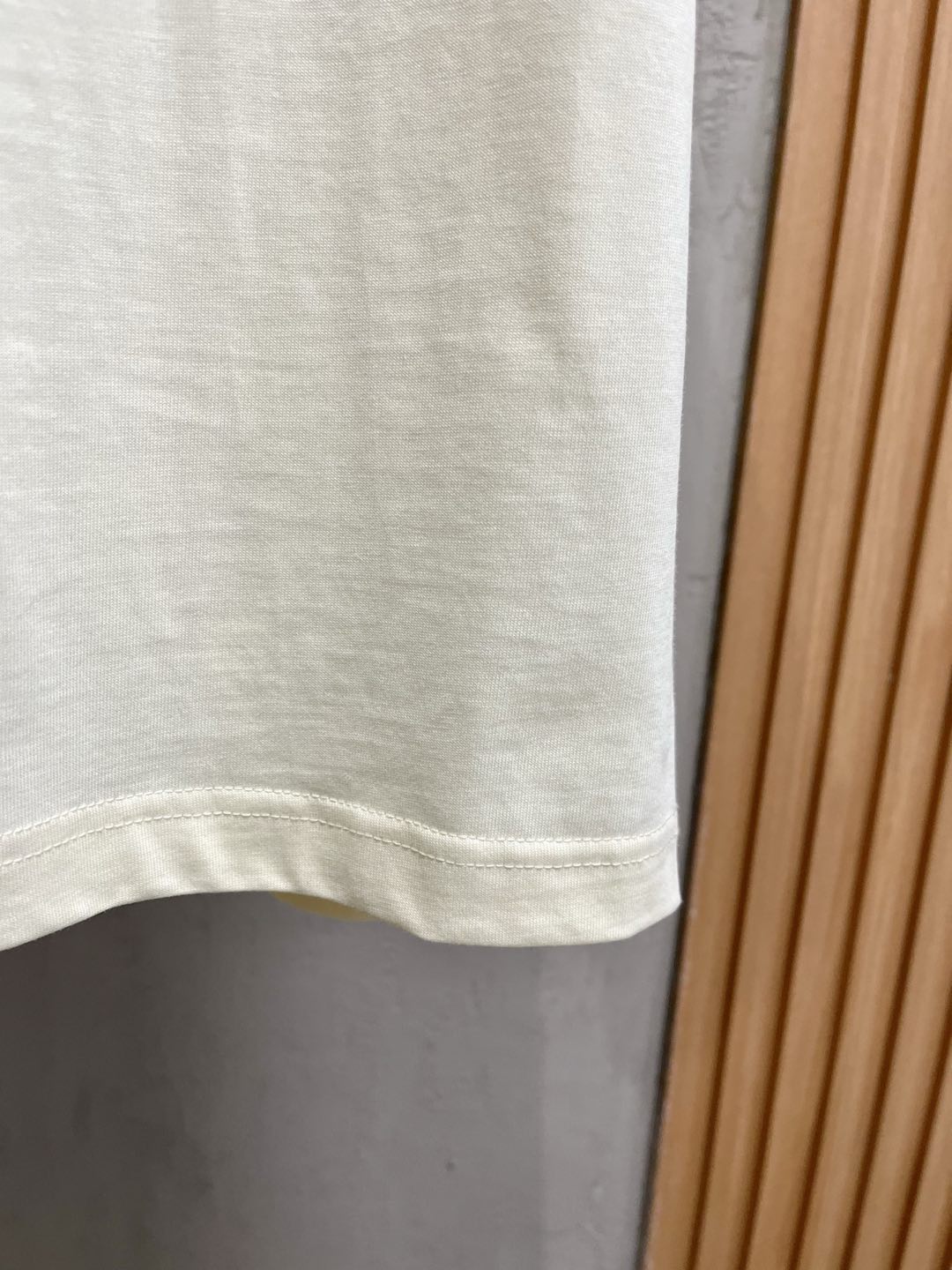  Gucci古驰  单穿打底都是首选 高定面料 240克纯棉 2025春夏新品短袖🍃时尚经典圆领短袖👍🏻