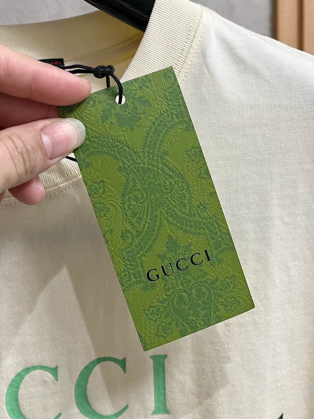  Gucci 古驰  单穿打底都是首选 高定面料 240克纯棉 2025春夏新品短袖🍃时尚经典圆领短袖👍