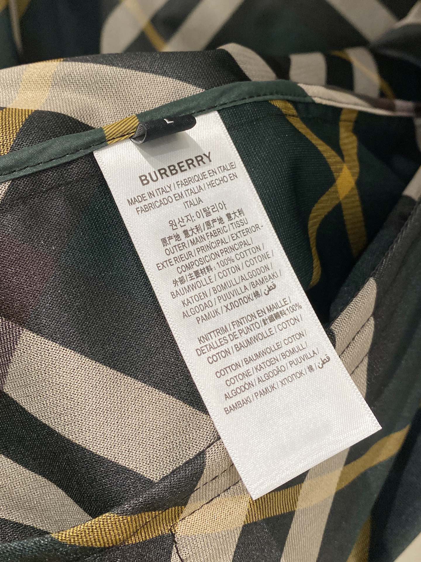 上新 。BBR*新品 无痕内里 顶级品质
官网同款，三标齐全！2025新款男士夹克外套，时尚休闲高端版本