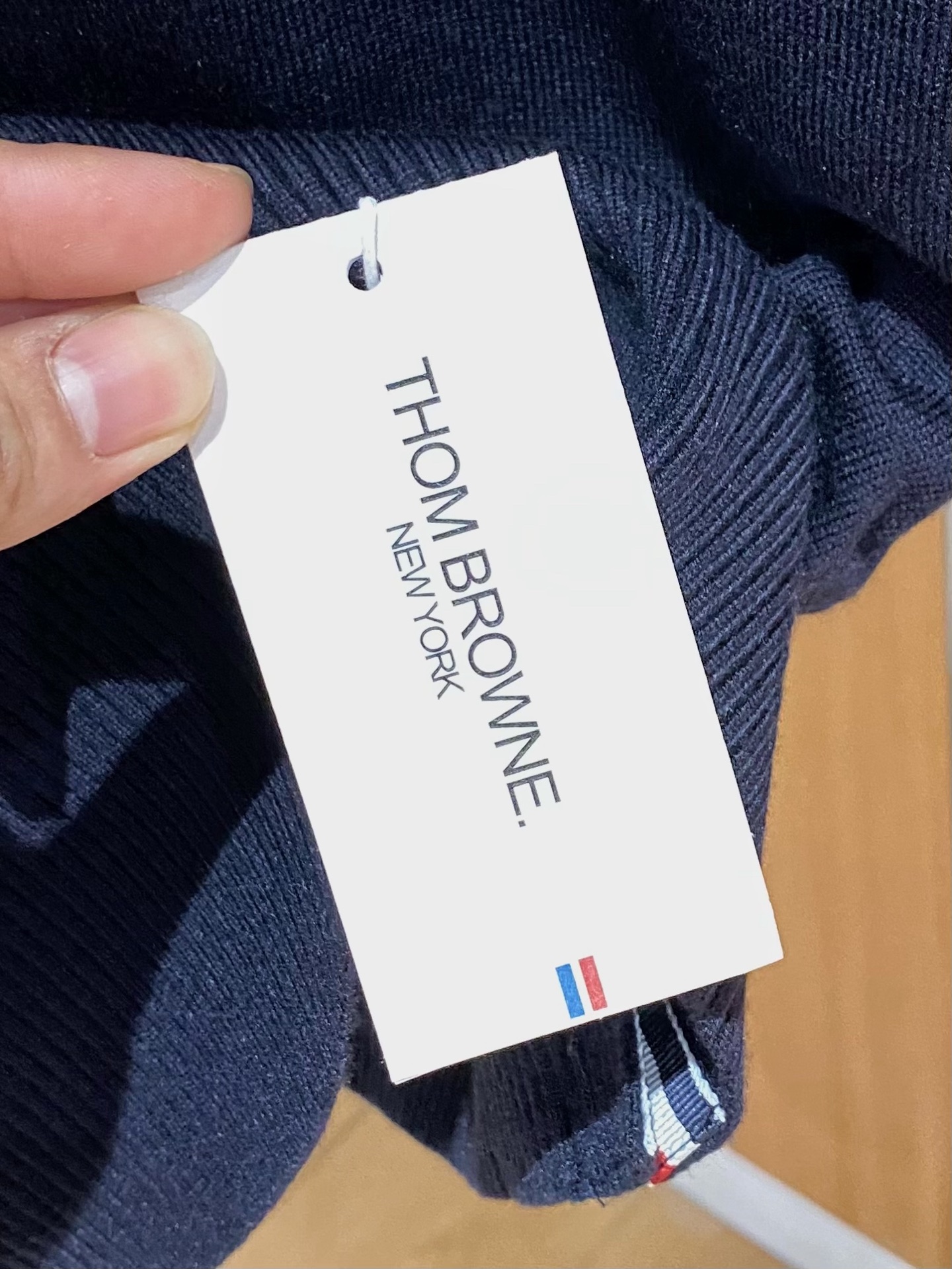 TB 2025秋冬新款高领毛衣 专柜同步 采用羊毛+天丝，时尚经典本色提花logo针织 秋冬必备款精致简