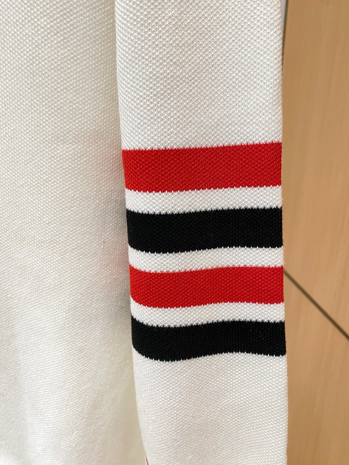 TB 25官网秋冬季最新款圆领毛衣，专柜同步在售爆款！特供羊毛混纺面料.手感舒适.可直接接触皮肤，log