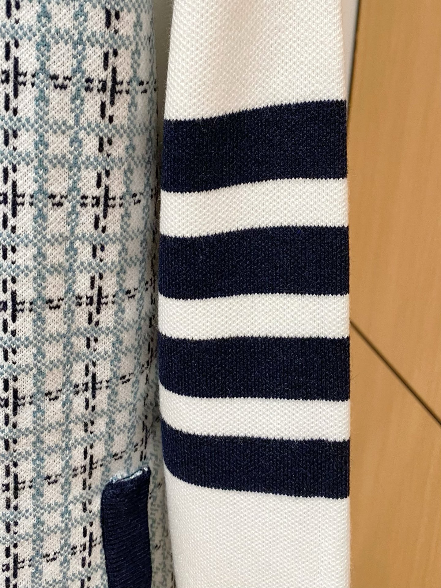 TB 25官网秋冬季最新款开衫毛衣，专柜同步在售爆款！特供羊毛混纺面料.手感舒适.可直接接触皮肤，log