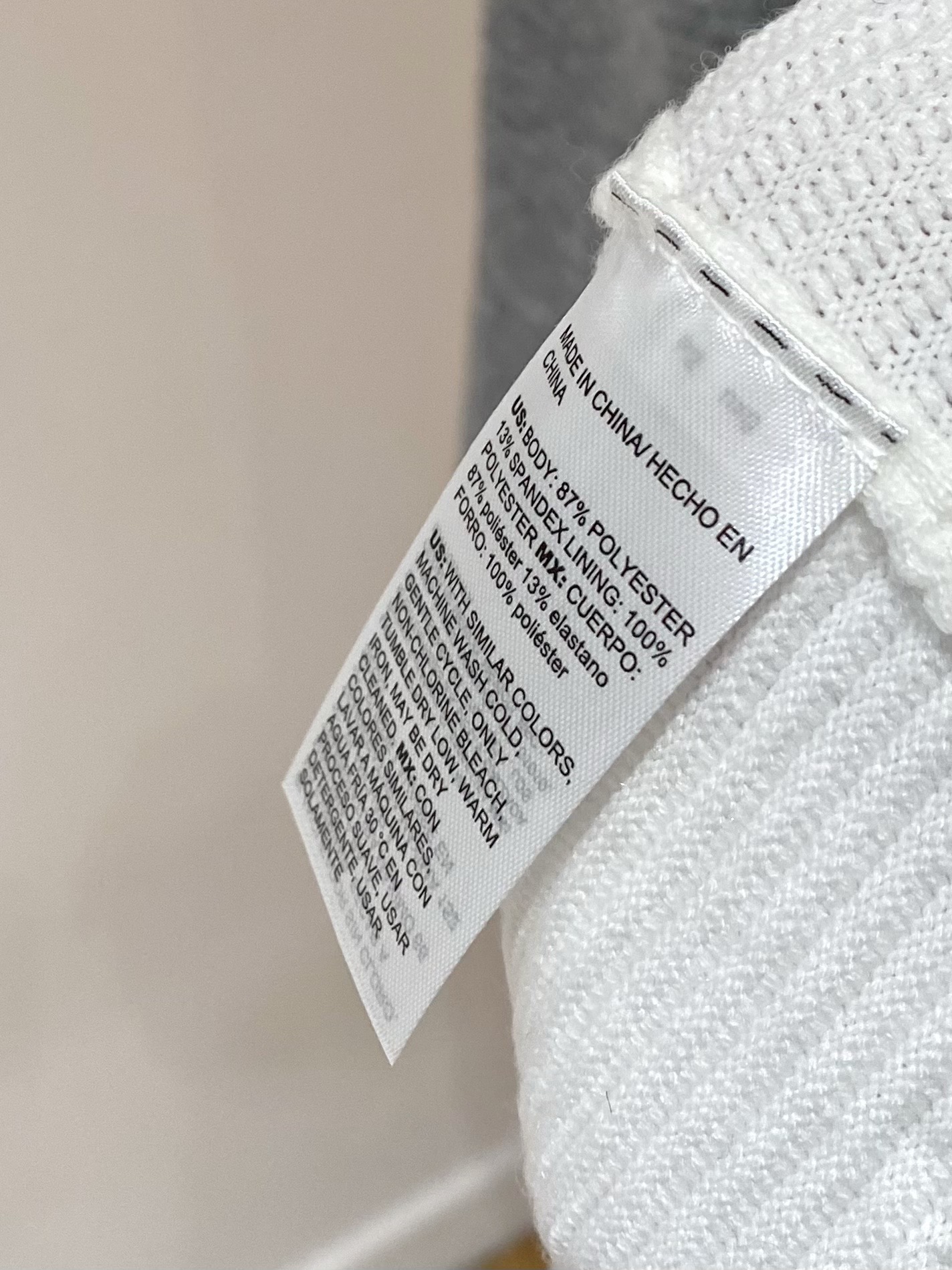 TB 25官网秋冬季最新款圆领毛衣，专柜同步在售爆款！特供羊毛混纺面料.手感舒适.可直接接触皮肤，log