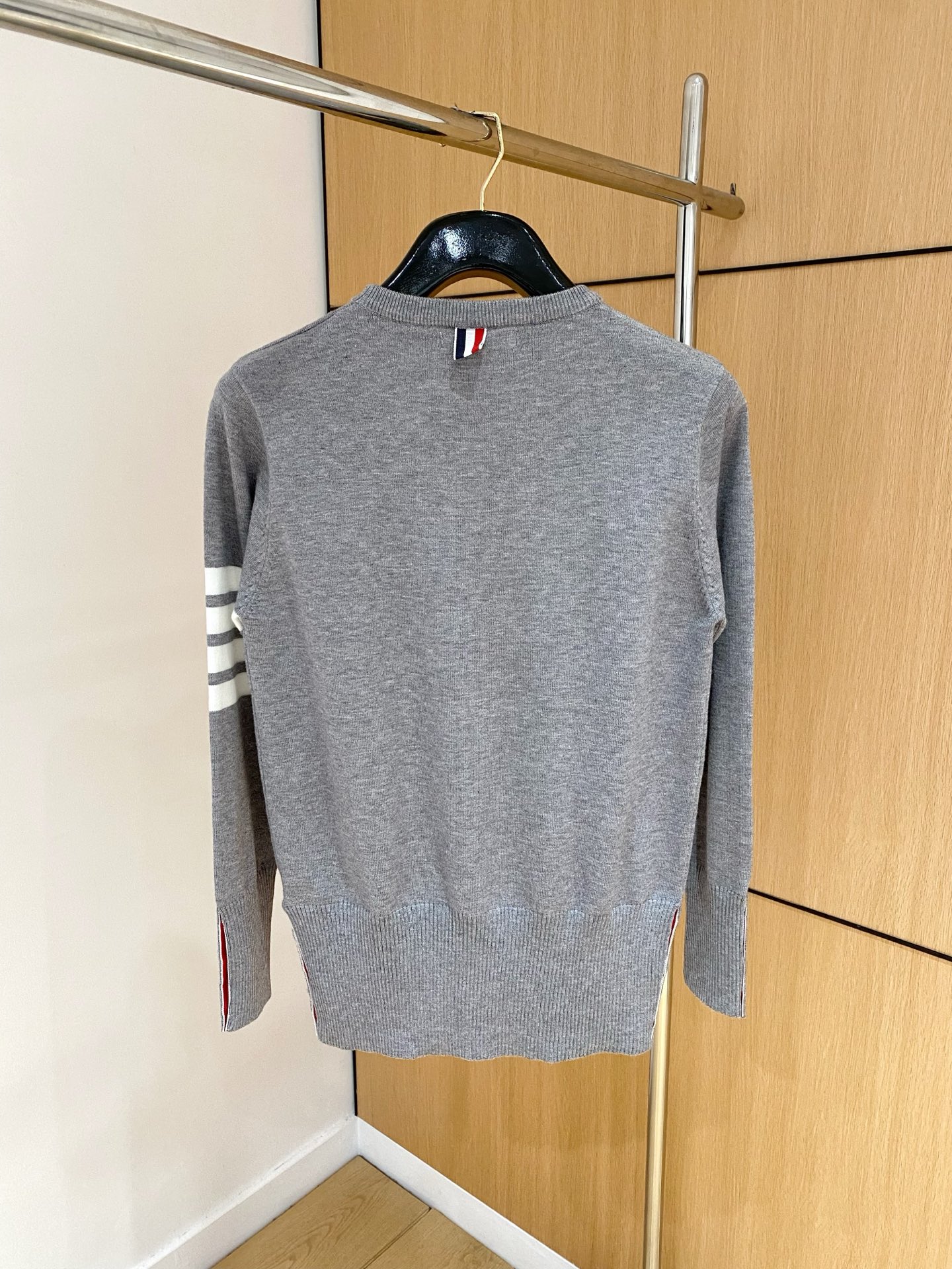 TB 25官网秋冬季最新款圆领毛衣，专柜同步在售爆款！特供羊毛混纺面料.手感舒适.可直接接触皮肤，log