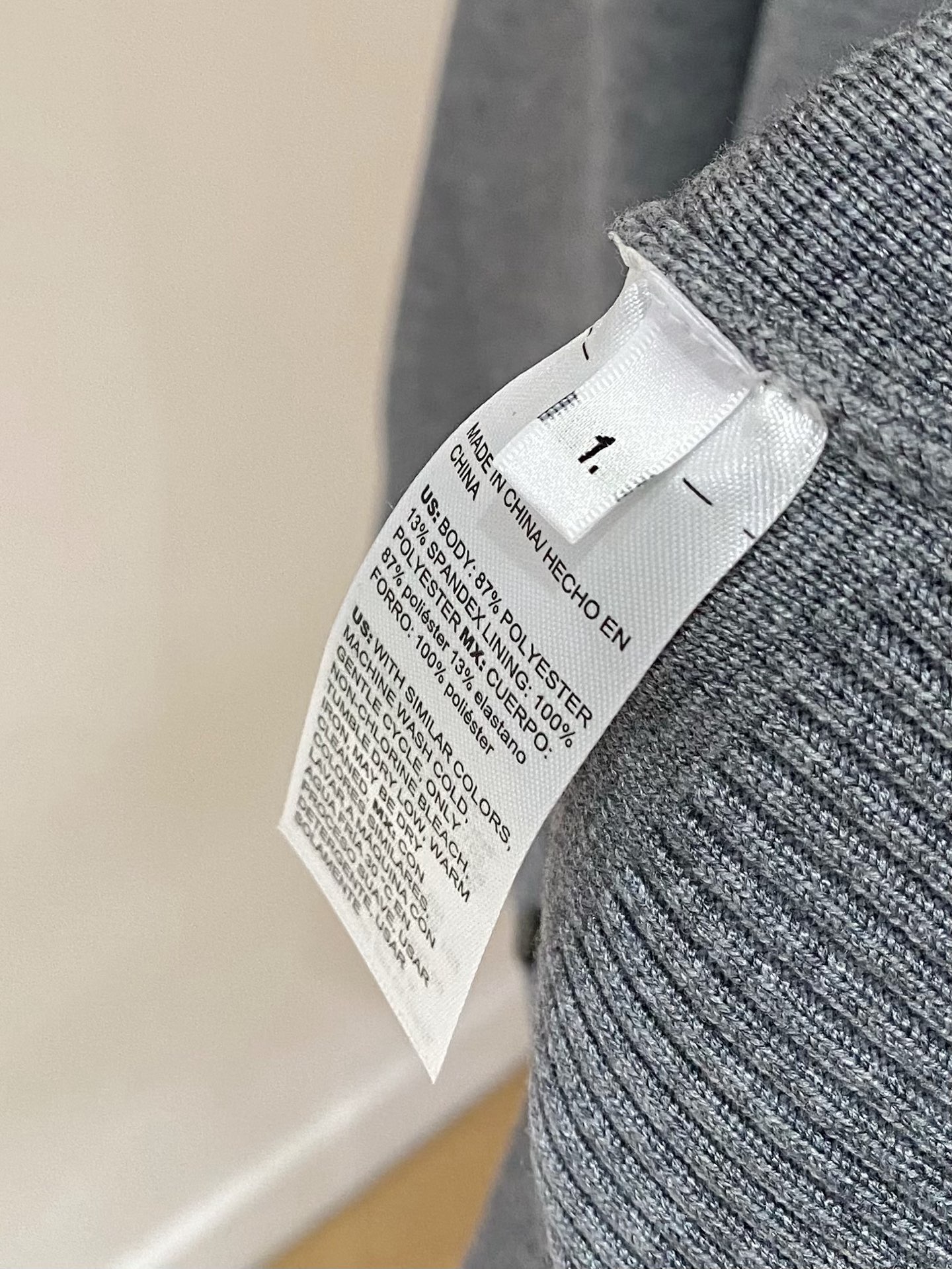 TB 25官网秋冬季最新款圆领毛衣，专柜同步在售爆款！特供羊毛混纺面料.手感舒适.可直接接触皮肤，log