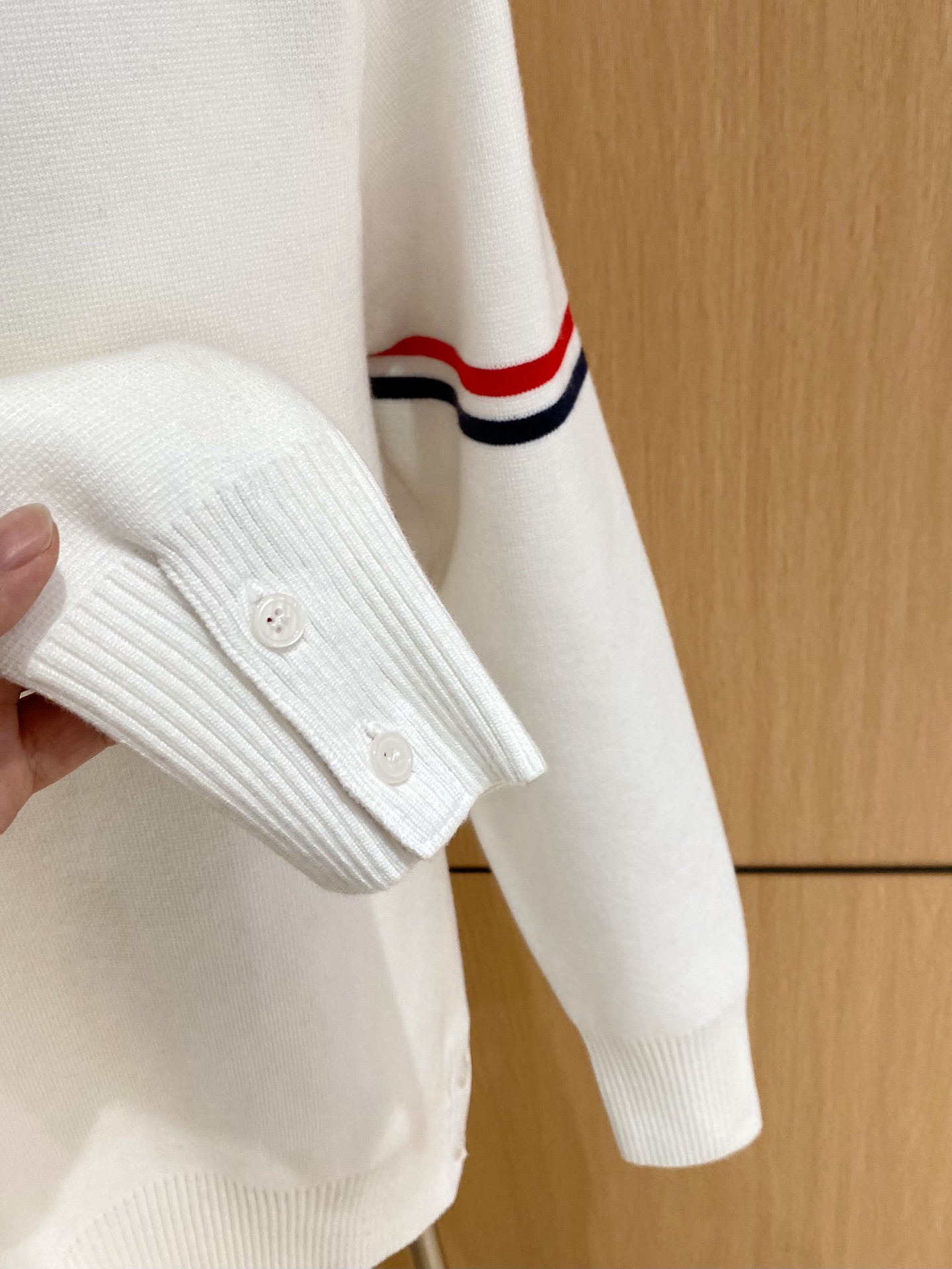 TB 25官网秋冬季最新款圆领毛衣，专柜同步在售爆款！特供羊毛混纺面料.手感舒适.可直接接触皮肤，log