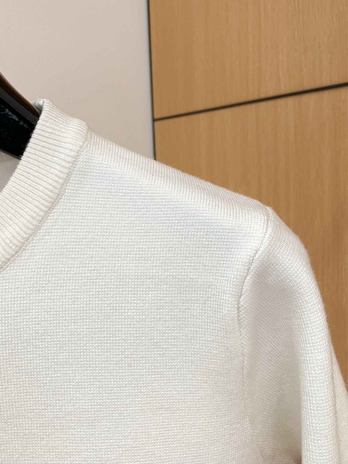 TB 25官网秋冬季最新款圆领毛衣，专柜同步在售爆款！特供羊毛混纺面料.手感舒适.可直接接触皮肤，log