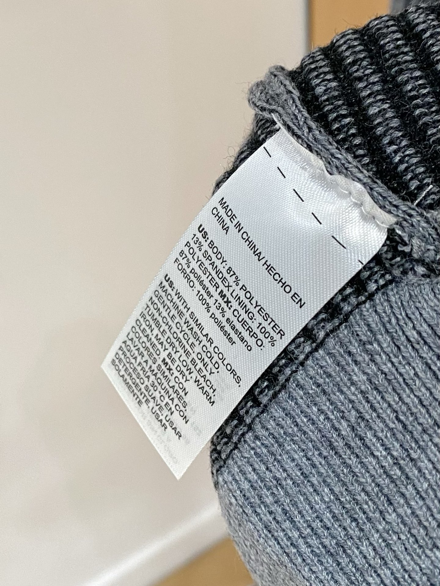 TB 25官网秋冬季最新款圆领毛衣，专柜同步在售爆款！特供羊毛混纺面料.手感舒适.可直接接触皮肤，log