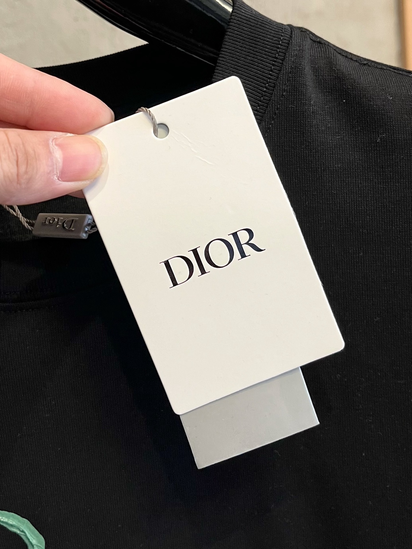  迪奥 2025春夏新款 字母logo圆领短袖t恤，春夏休闲穿搭必不可少，原版纯棉面料。完完全全体现在高