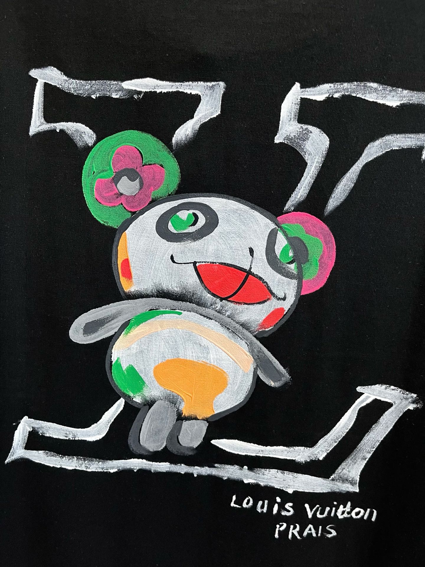  LV 2025春夏新款 字母logo圆领短袖t恤，春夏休闲穿搭必不可少，原版纯棉面料。完完全全体现在高