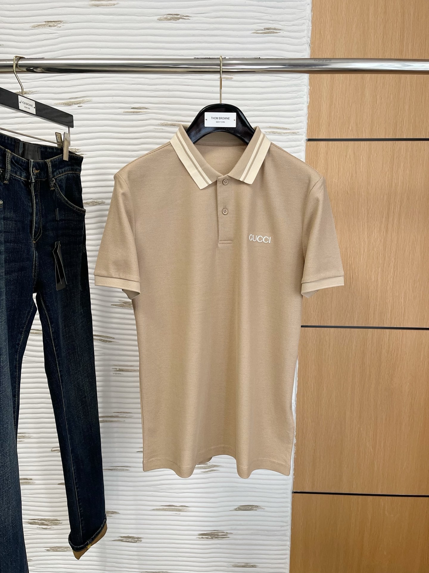 GU 商务休闲通勤款,渠道精品!唯美主义的英式裁剪艺术尽显男士魅力风采.
25春夏 专属标识Pol